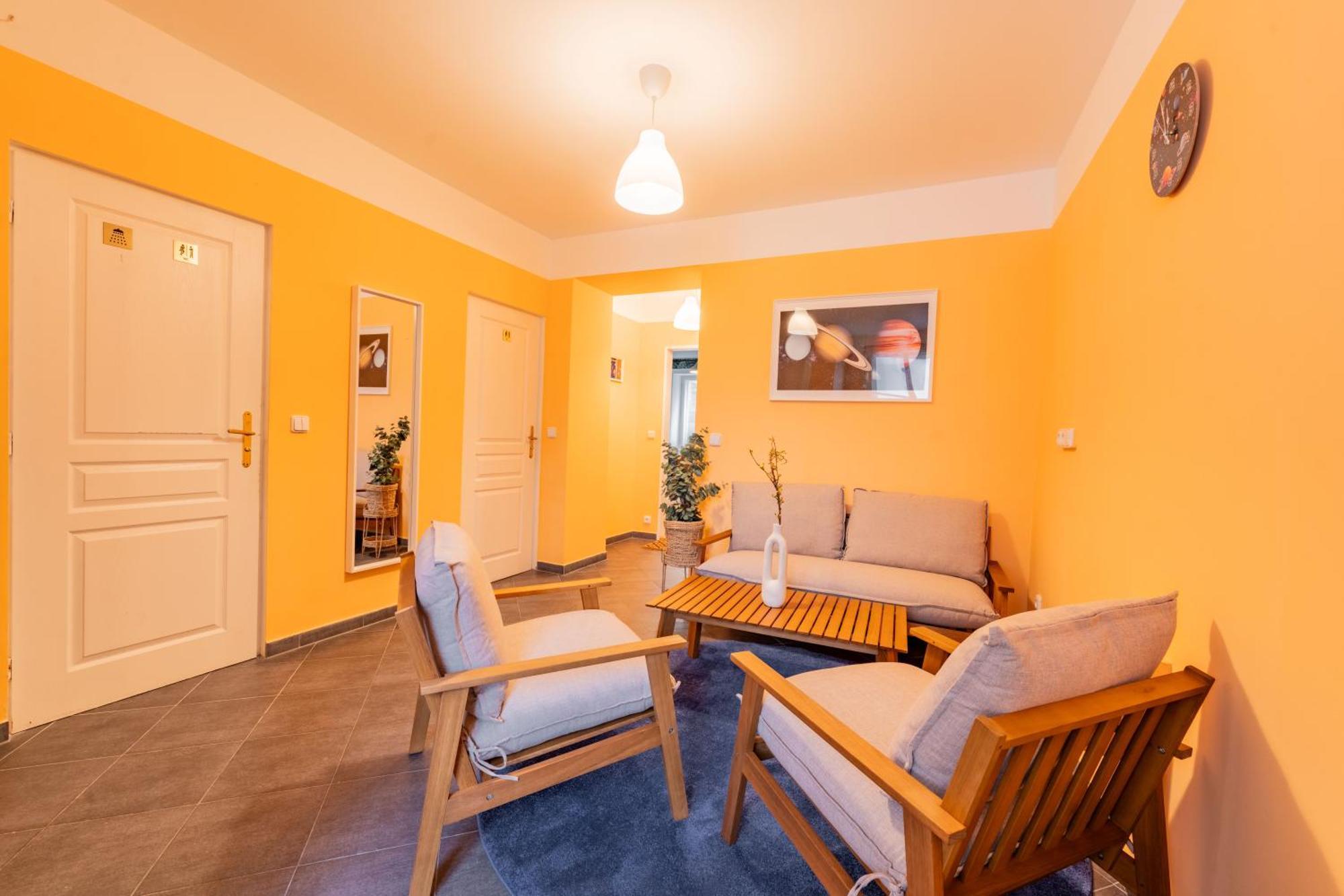 Stellar Female Hostel Prague Exterior photo